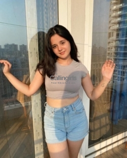 =>Noida Call Girls In Near By Radisson Blu MBD Hotel, Noida』⇆{+91-9266587074} Call Girls in Noida