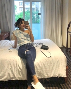 9990186833 Noida Sector 11 (Call Girls) Top Class Female Escort Service