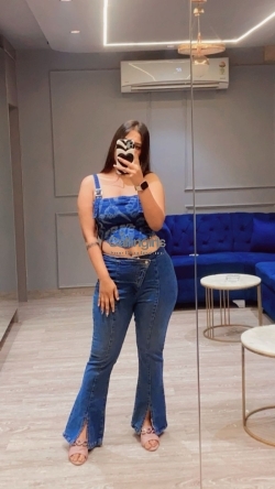 Escorts 2025 new delhi call girls for fun service the park hotel Connaught place 08595515255