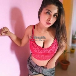 Call Girls Escorts Service Near Hilton Hotel MUmbai 9833754194, Mumbai Call Girls Escorts Mumbai