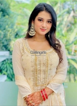 (DELHI) call girls +91-9990384064 Call GIrls in Ecorts Service
